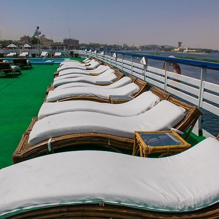 Gts Nile Cruise Luxor Aswan Every Monday From Luxor Friday From Aswan Exteriér fotografie