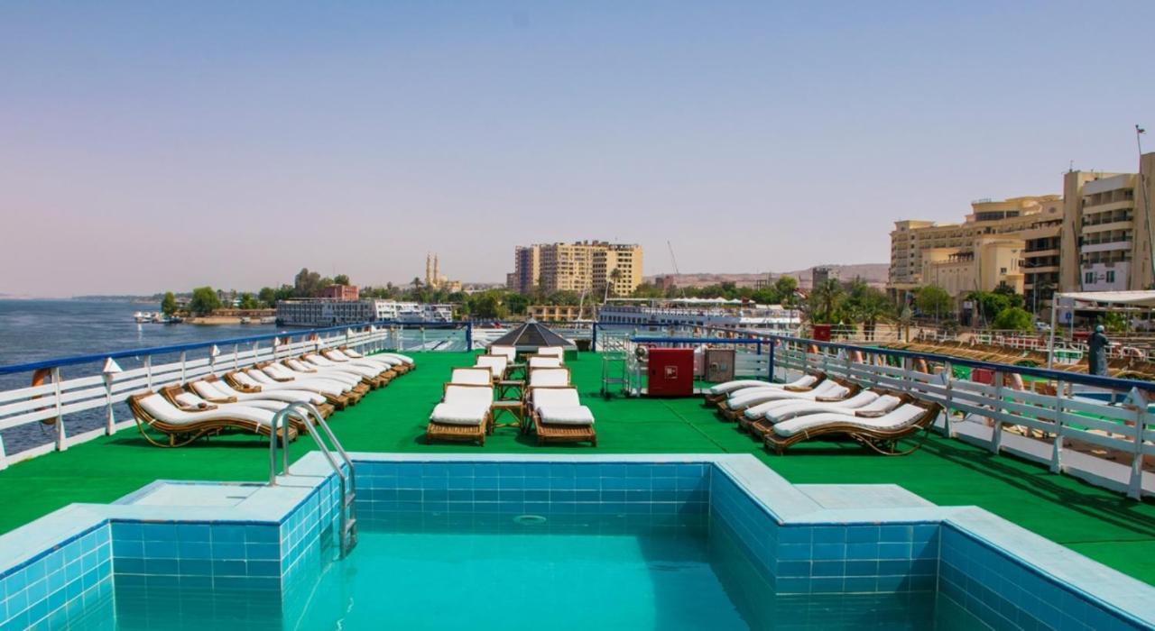 Gts Nile Cruise Luxor Aswan Every Monday From Luxor Friday From Aswan Exteriér fotografie